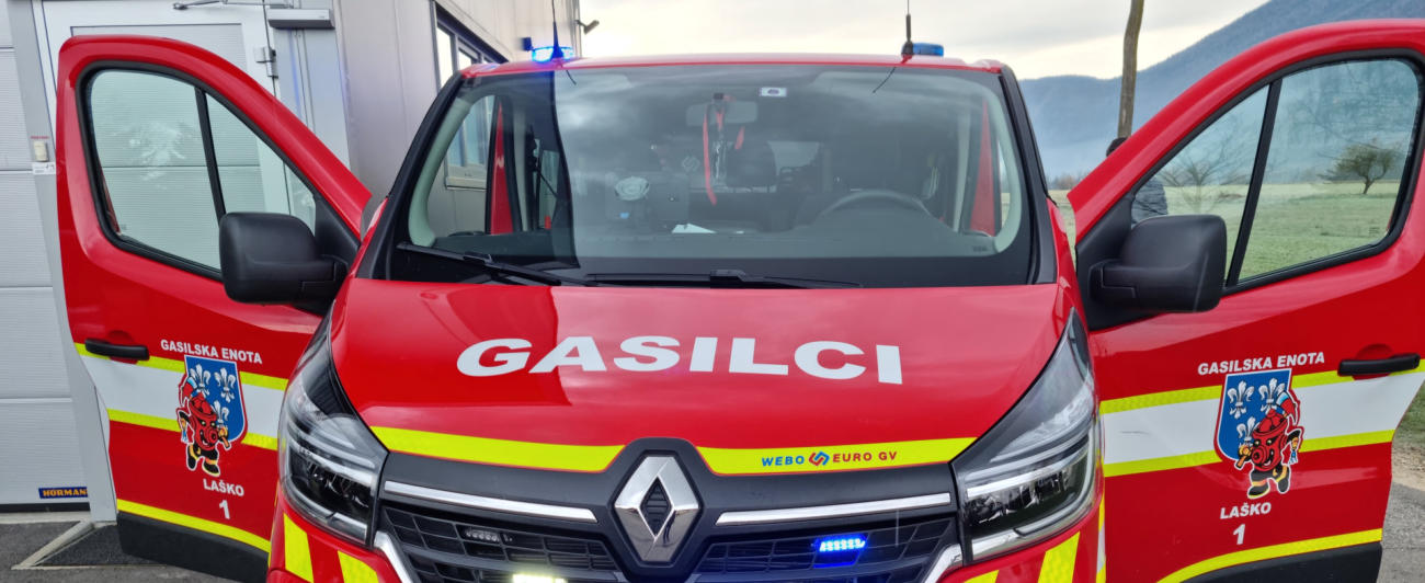 Utripajoča LED luč 3SLP-01